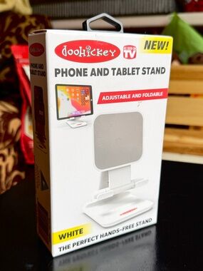 Doohickey (as seen on TV) Adjustable Desktop Phone & Tablet Stand.